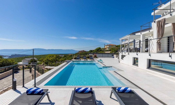Smrika Villa | Stella Maris: Contemporary Villa with Pool & Spa Amenities
