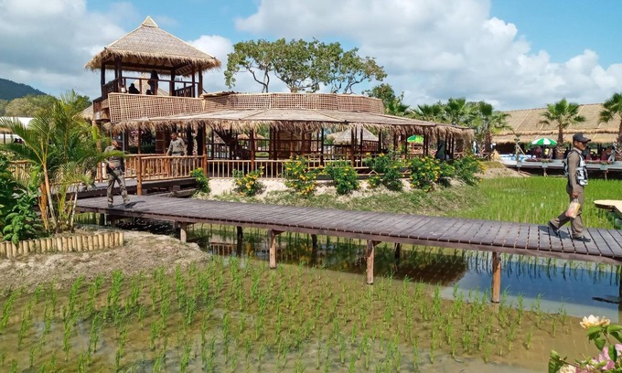 Khanom Hotel | Explore Stella Resort Khanom: Ocean Views & Spa Bliss