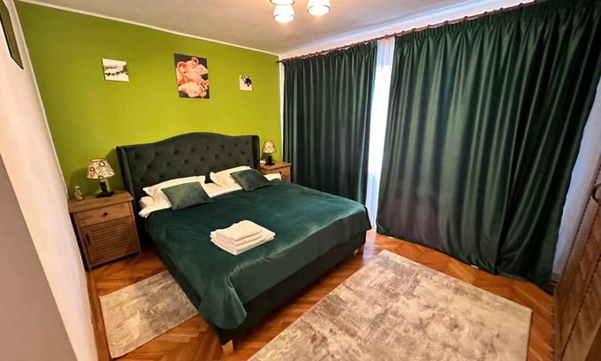Balotesti Apartment | Cozy Retreat at Stella's - Guest Rated 9.7/10!