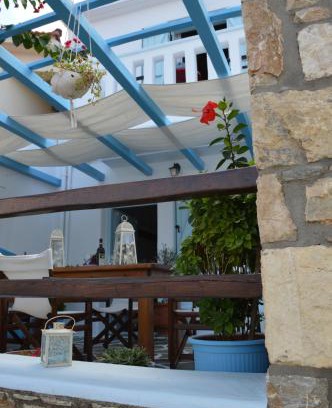 Alonissos Villa | Experience Stella's Traditional House with Breathtaking Ocean Views