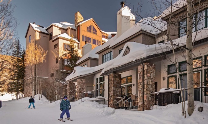 Highlands Townhomes House | Inviting Chalet Verve: Ski-in/Ski-out with Pool & Spa
