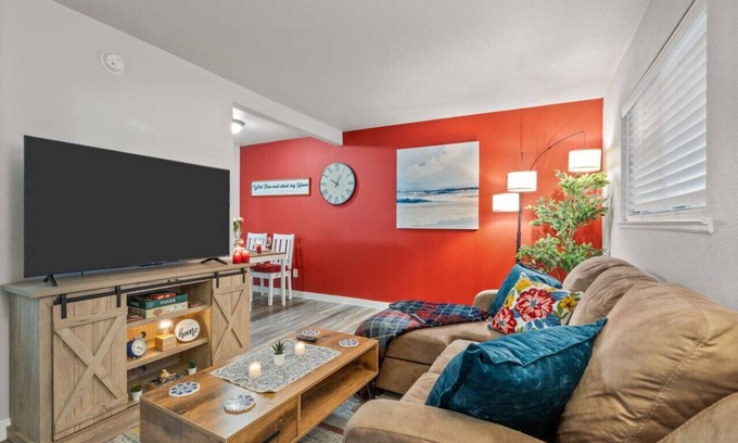 Central Arlington Apartment | Steps from the Heart of Fun: Pet-Friendly & Walkable Stay!