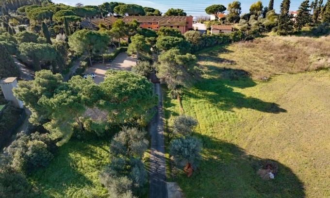 Fonte Blanda Apartment | Beachside Retreat with Family-Friendly Amenities