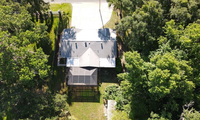 Crystal River House | Steps from the Water: Your Gateway to Nature Coast Adventures