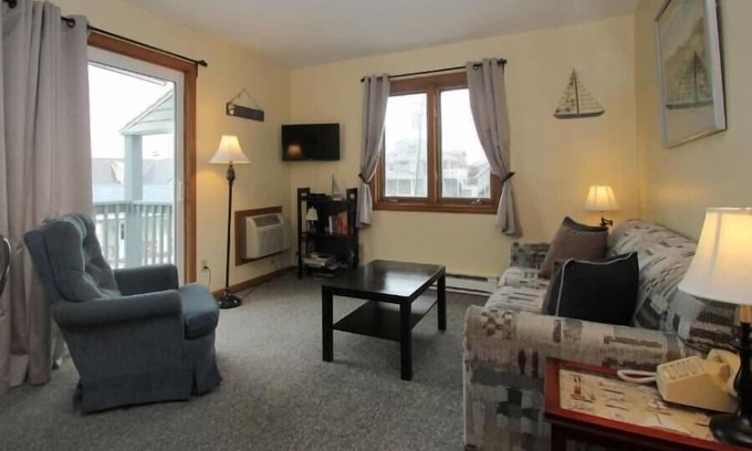 Wells Beach Condo | Beachside Bliss at Bellevue by the Sea - Rated 10/10!