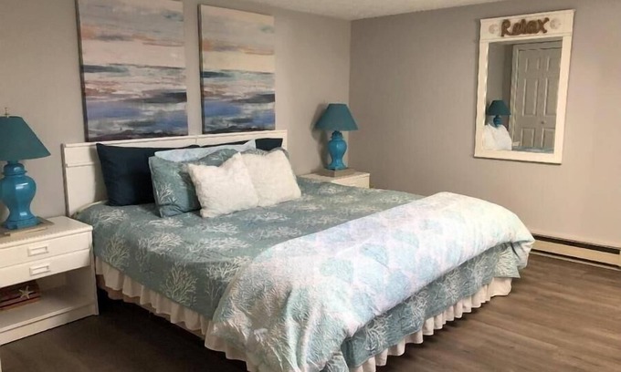 Wells Beach Condo | Perfect Beachside Retreat: Bellevue by the Sea Awaits You