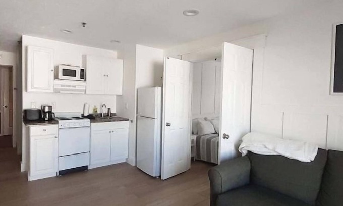 Wells Beach Condo | Beachside Bliss: Bellevue by the Sea Awaits Your Maine Getaway