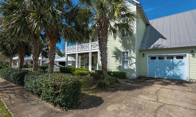 Clipper Cove House | Steps to Beach & Pool with Ocean Views in Family Area
