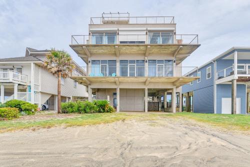 Bermuda Beach House | Oceanfront Retreat - Just 7.4 Miles from Moody Gardens!