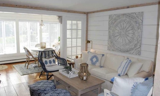 Mashpee Condo | Unwind Steps from the Beach: 2 Bed Retreat at Barneys Ave