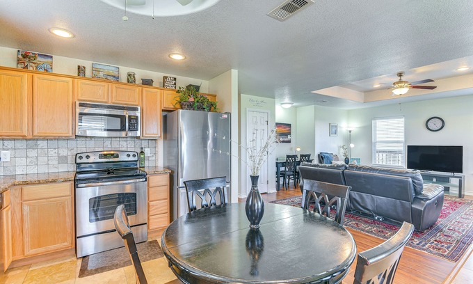 Surfside Beach Cottage | Accessible Retreat: Steps to Surfside Beach Access!