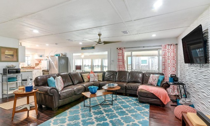 Surfside Beach House | Coastal Retreat with Deck - Steps from Surfside Beach!