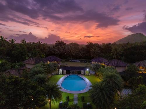 Palakkad Resort | Welcoming Hotel Govardhana with Complimentary Breakfast