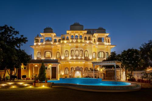 Mali Colony Hotel | Discover Sterling Jaisinghgarh Udaipur: Pool & Dining Awaits