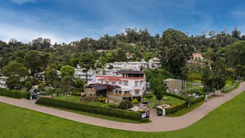 Kodaikanal Resort | Relaxing Retreat at Sterling Kodai Lake - Pet Friendly & More