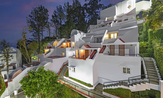 Yercaud Hotel | Discover Sterling Yercaud: 4-Star Retreat with Family Amenities