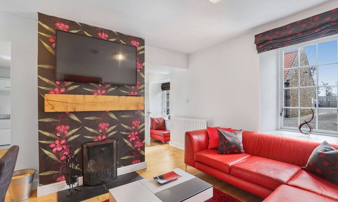 Adderstone Apartment | Stewards Cottage - North East Escapes