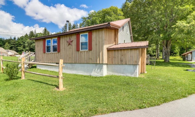 Oakland House | Explore Still Meadows: Pet and Child Friendly Retreat