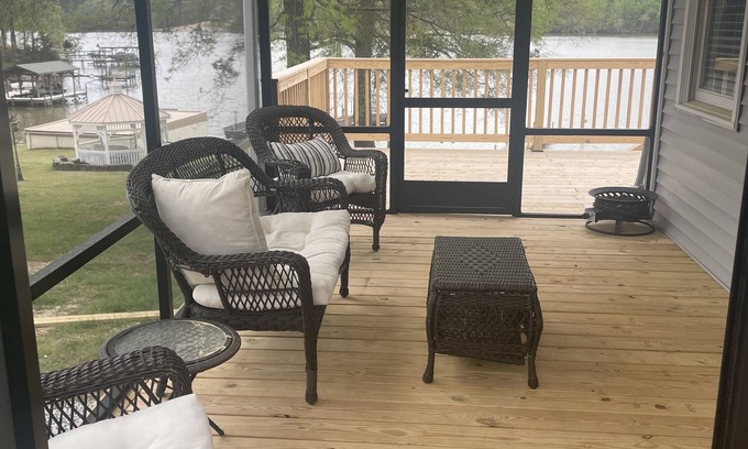 Waterloo House | Exceptional Stillwater: Lake View & Family-Friendly Retreat