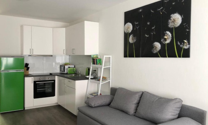 Kreyenbruck Apartment | Stylish Stays at Kreyenbrück Apartments in Oldenburg