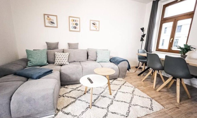 Mockern Apartment | Stylish 2-Bedroom Apartment with Balcony and Family Amenities