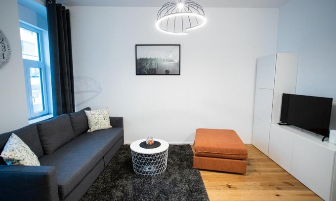 Ottakring Apartment | Stylish Apartment: Guest Rated 9.5 & Perfect for Families