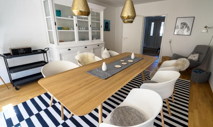 Zentrum-Suedost Apartment | Stylish City-Center Apartment with Child-Friendly Amenities