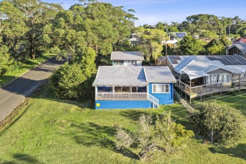 Bendalong House | Experience Sting Ray Bay: Family & Pet-Friendly Retreat