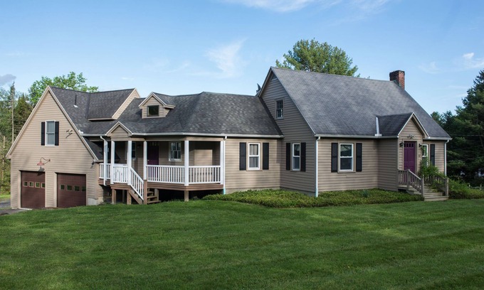 West Stockbridge House | Idyllic Stockbridge Cape: Spa & Lake Views in the Berkshires