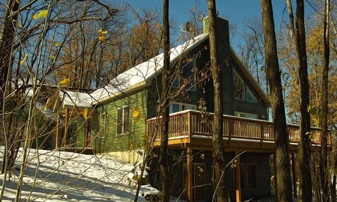 Hidden Valley House | Beautiful Mountain Home with Pool & Spa - Family Getaway