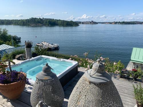 Vaxholm House | Explore Stockholms skärgård: Family & Pet-Friendly Getaway