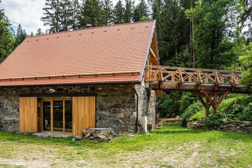 Budetsko Apartment | Discover Family-Friendly Stodola Ve Žlebě Retreat