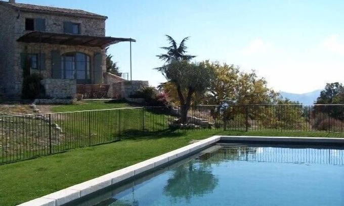 Viens Other | Scenic Stone Barn with Pool & Spa in Luberon Valley
