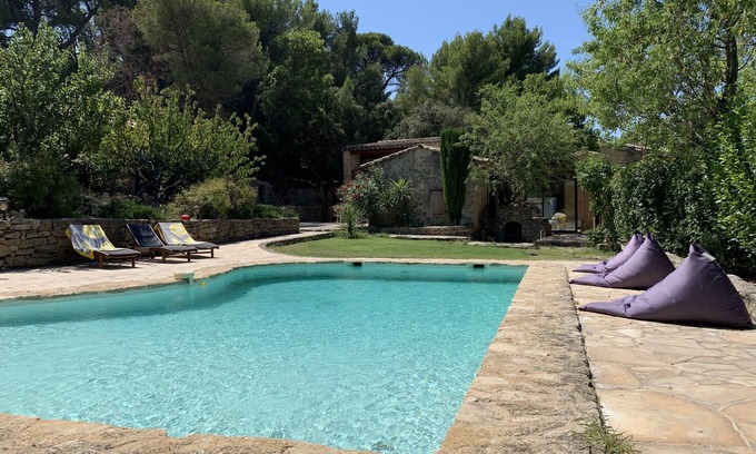 La Roque-sur-Pernes House | Serene Retreat with Pool and Ocean View on 5000 m²