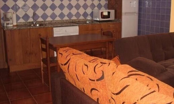 Queveda Cottage | Stone Cottage garden Barbecue Santillana del mar Near All beach and mountains