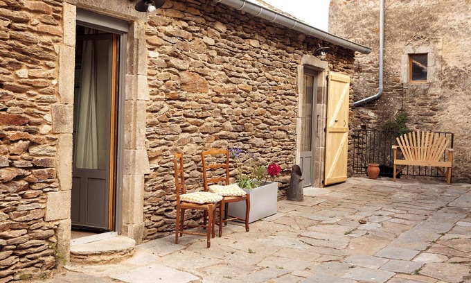 Malbosc Cottage | Picture-Perfect Stone Cottage Overlooking Cévennes Valleys
