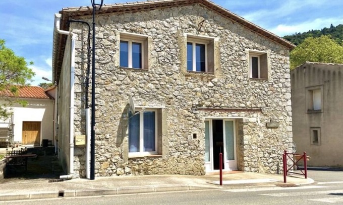 Laroque-de-Fa House | Stone country house in a quiet, natural setting in the Hautes Corbières