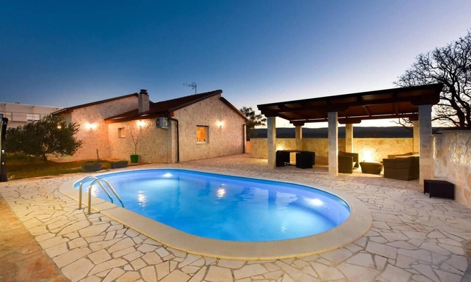 Novigrad Villa | Experience the Stone House Villa in Pridraga, Zadar