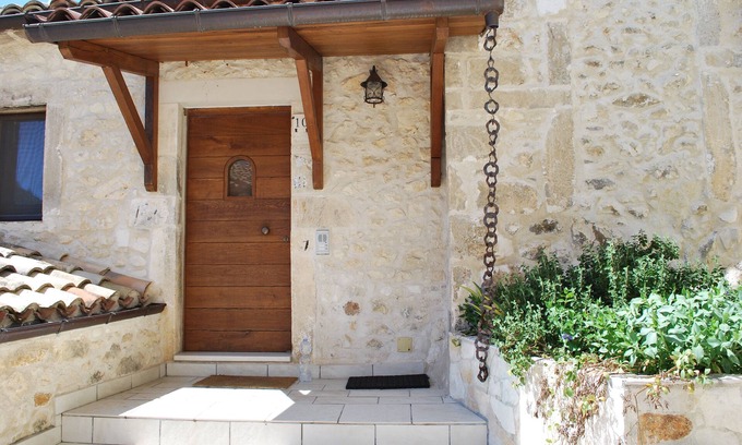 Pretoro House | Unforgettable Stay at Stone House Majella Park - 10/10 Rated