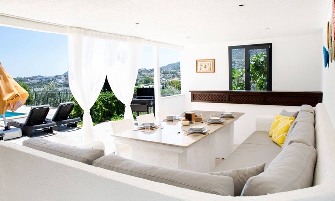 Dagbelen Villa | Elegant Stone House with Private Pool & Garden in Bodrum