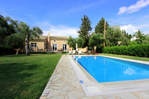 Vassilatika Villa | Elegant Stone Rose Villa: Guest Rated 9.9, Pet Friendly Stay