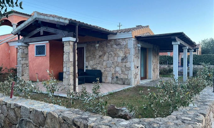 Budoni Villa | Stone villa by the sea ideal for lovers of relaxation and comfort