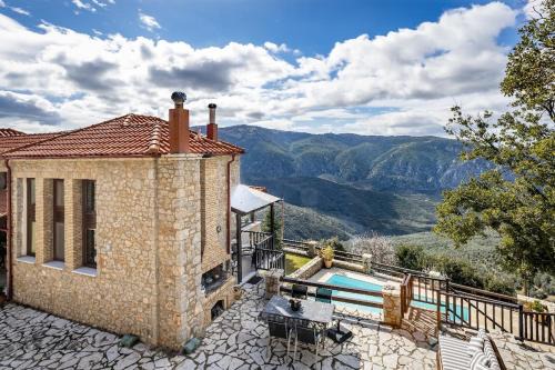 Arachova Apartment | Stone Villa Retreat with Private Pool in Arachova
