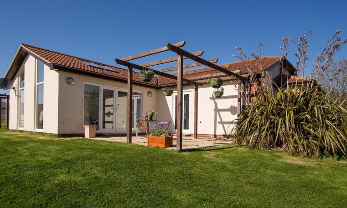 Sidmouth House | Discover Stoneleigh Village: Pet-Friendly Oasis Awaits