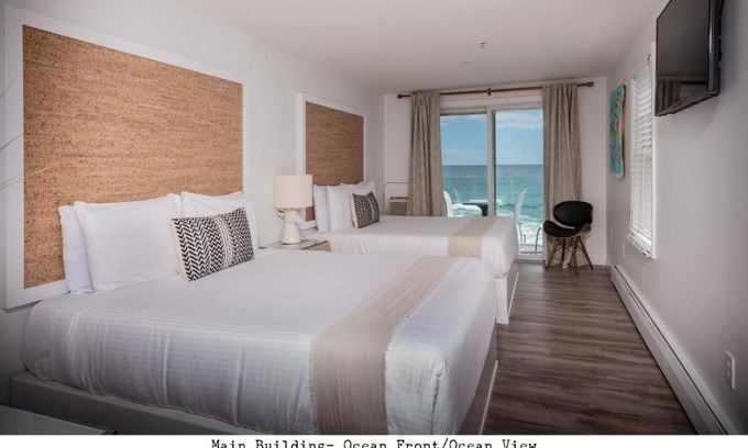 York Beach Hotel | Oceanfront Bliss at Stones Throw - Rated 8.8/10 by Guests