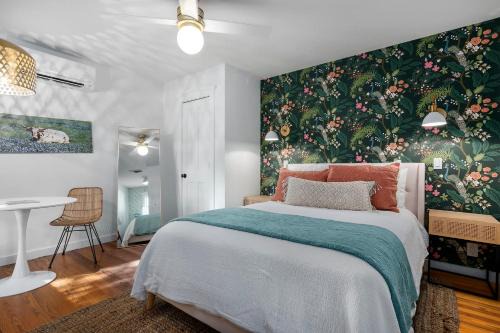 Stonewall House | Cozy Stonewall Bungalow 2 - Perfect for a Romantic Retreat