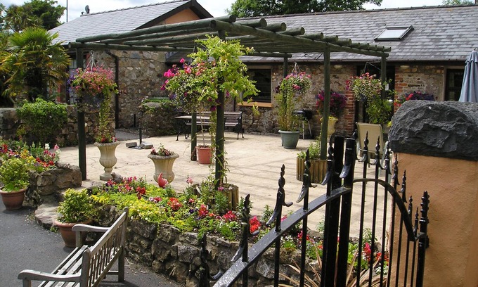 Templeton Cottage | Pet-Friendly Stoney Cottage with Garden in Beautiful Narberth