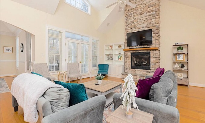 Nellysford Cottage | ❤️️Stoney Creek Cottage❤️️Minutes to Wintergreen!