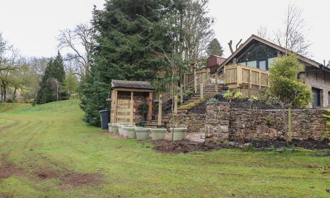Cauldon Low House | Experience Stoney Rock Studio: A 4-Star Guest Favorite
