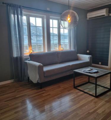 Forde Apartment | Welcoming 4-Bedroom Apartment in Central Førde